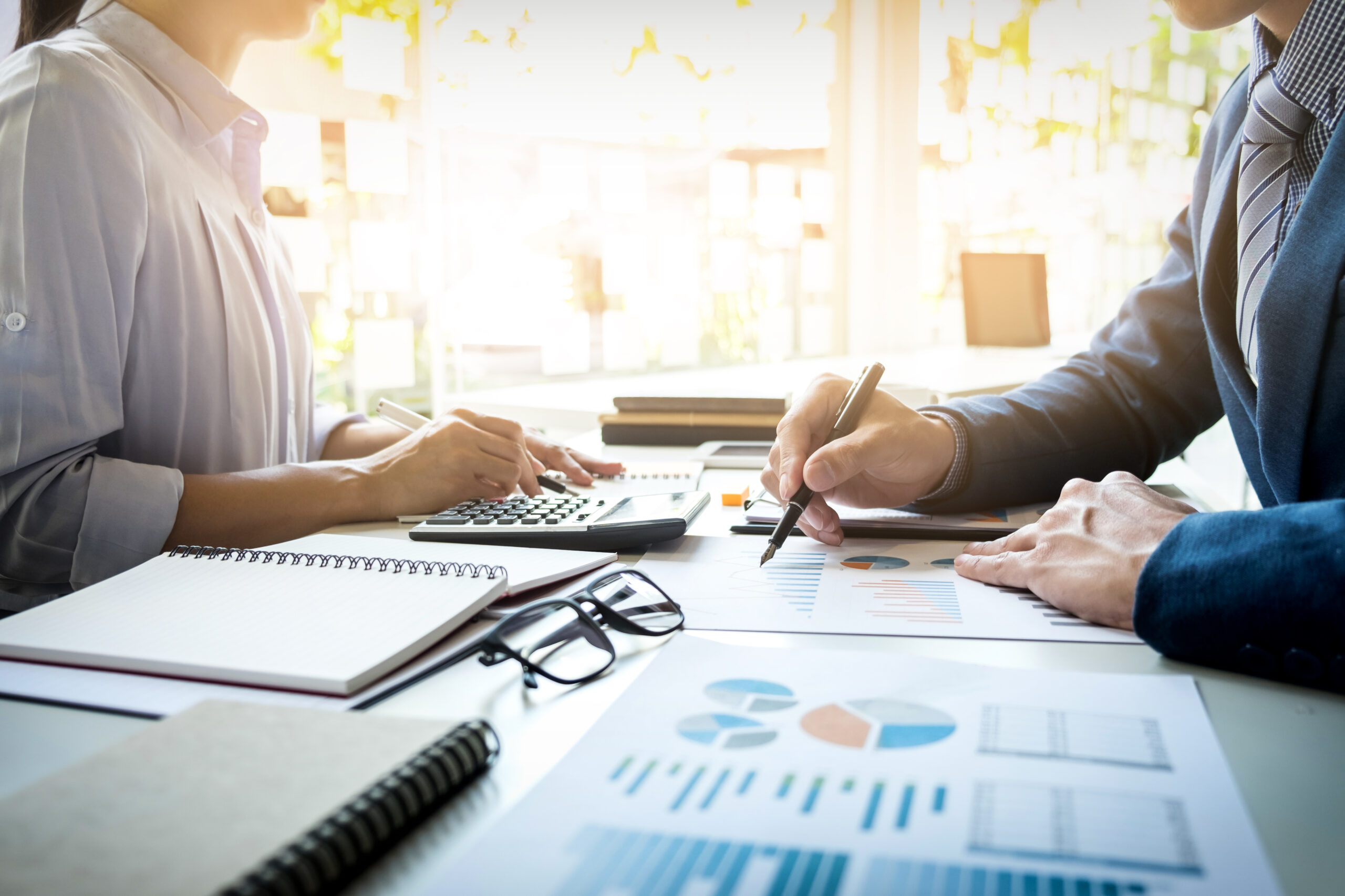 O que a economia de 2025 reserva para às empresas